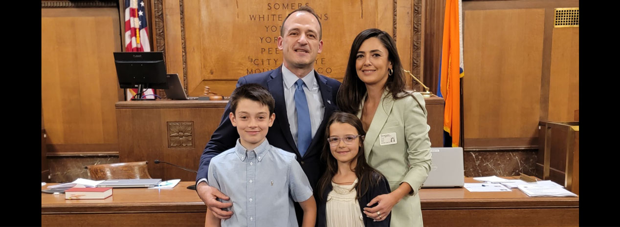 Vedat Gashi and family image